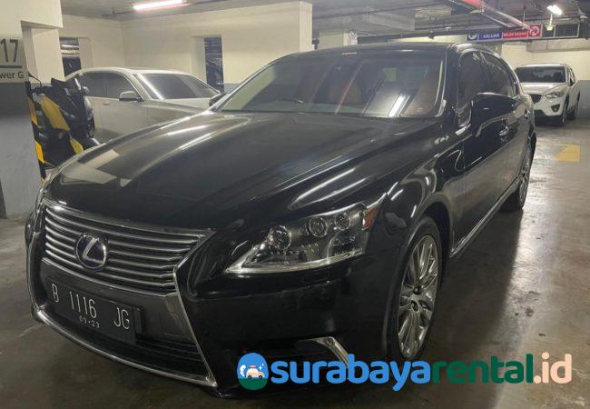 20 Rental Mobil Jakarta Selatan Murah IDR.320.000, No. 4 Lepas Kunci