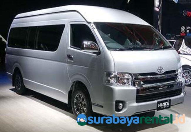 Travel Surabaya Batu - Photo by Carmudi